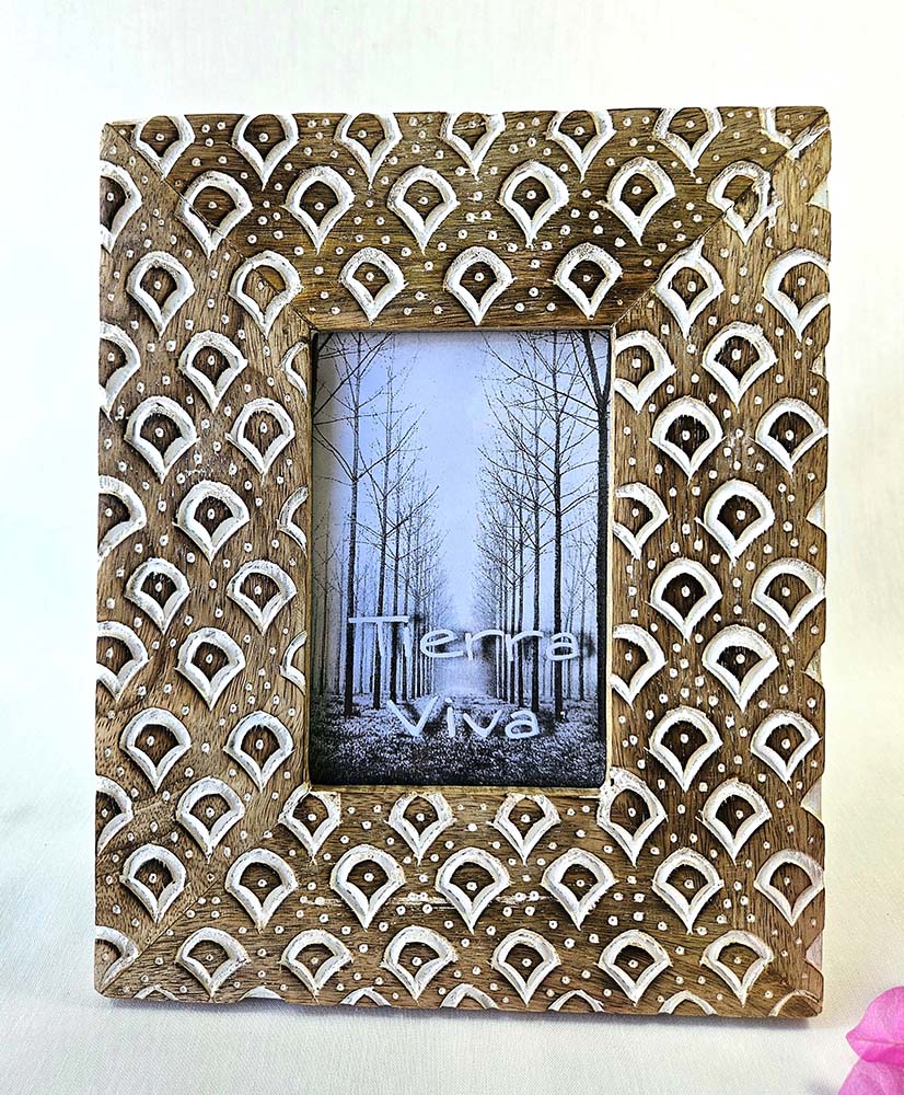 PORTAFOTO MAD TALLADA ESCAMAS