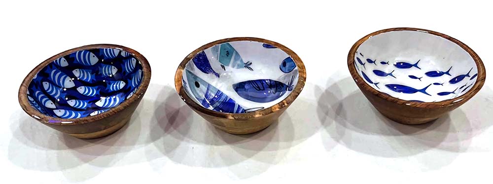 CUENCO MAD/RESIN PECES 12X5 CM