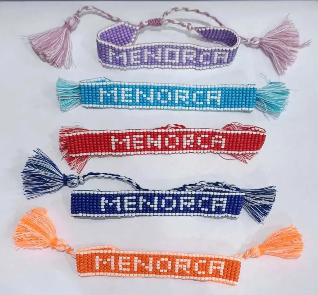 PULSERA MOSTACILLA MENORCA 908